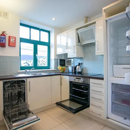 Temple Bar District Apartments * Dublin