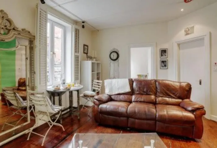 Temple Bar District Apartments *